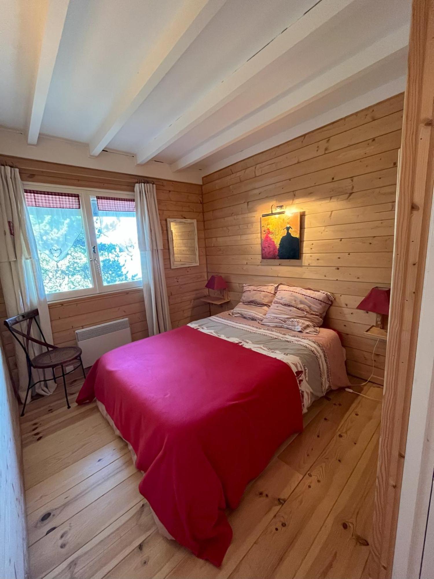 Chalet Des Myrtilles - Chalet Cosy Avec Vue Arette Eksteriør bilde