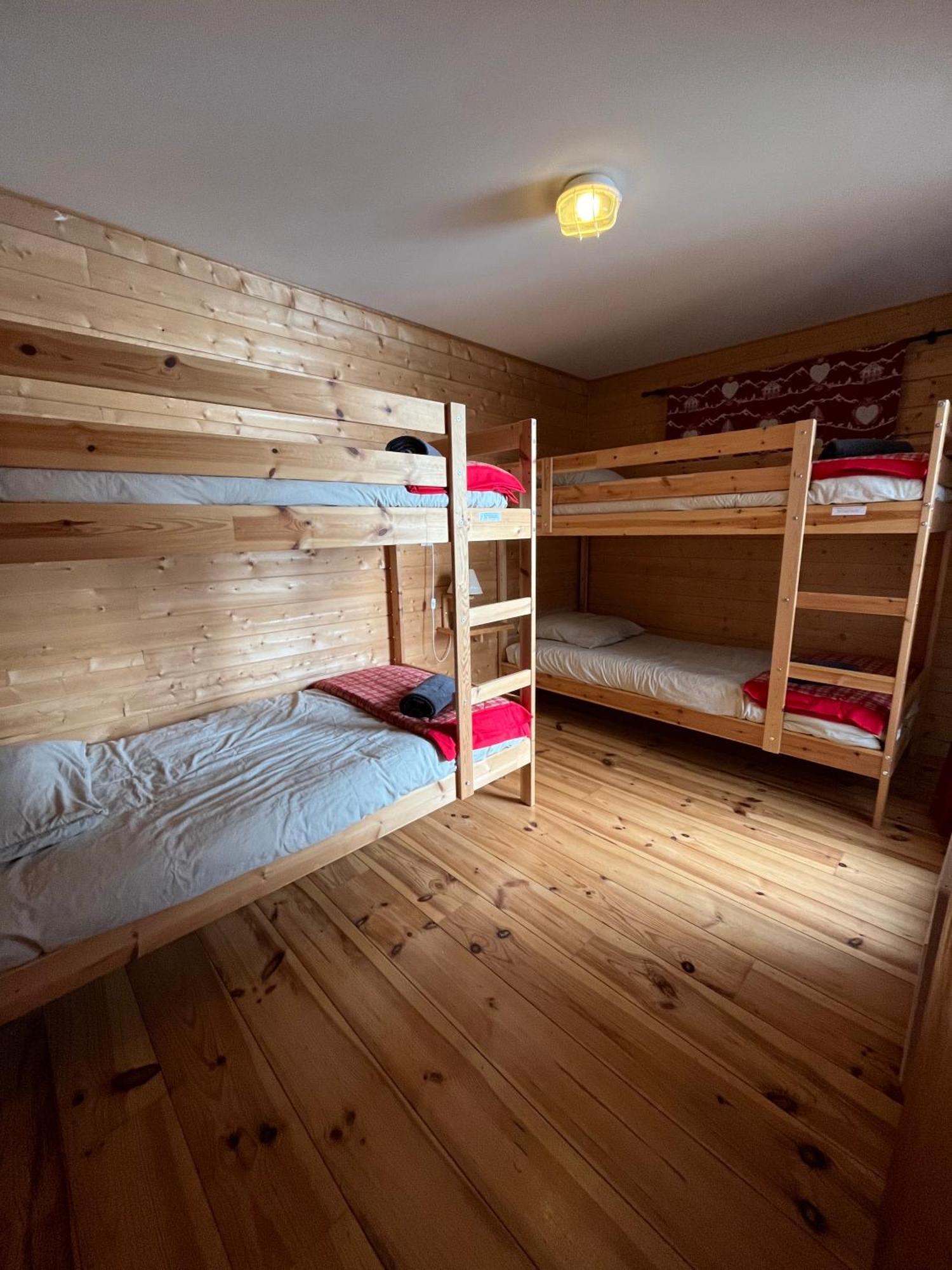 Chalet Des Myrtilles - Chalet Cosy Avec Vue Arette Eksteriør bilde